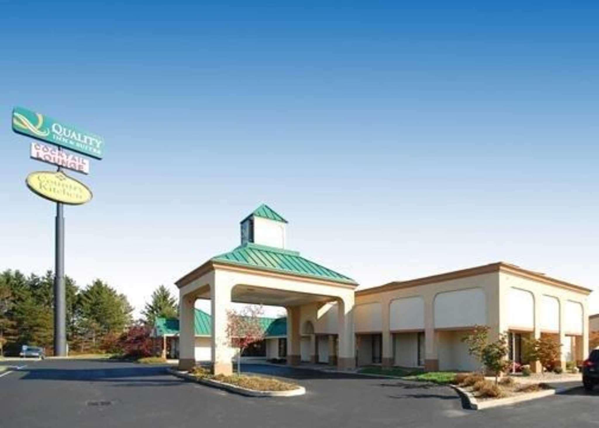 Quality Inn & Suites Дэнвилл Экстерьер фото