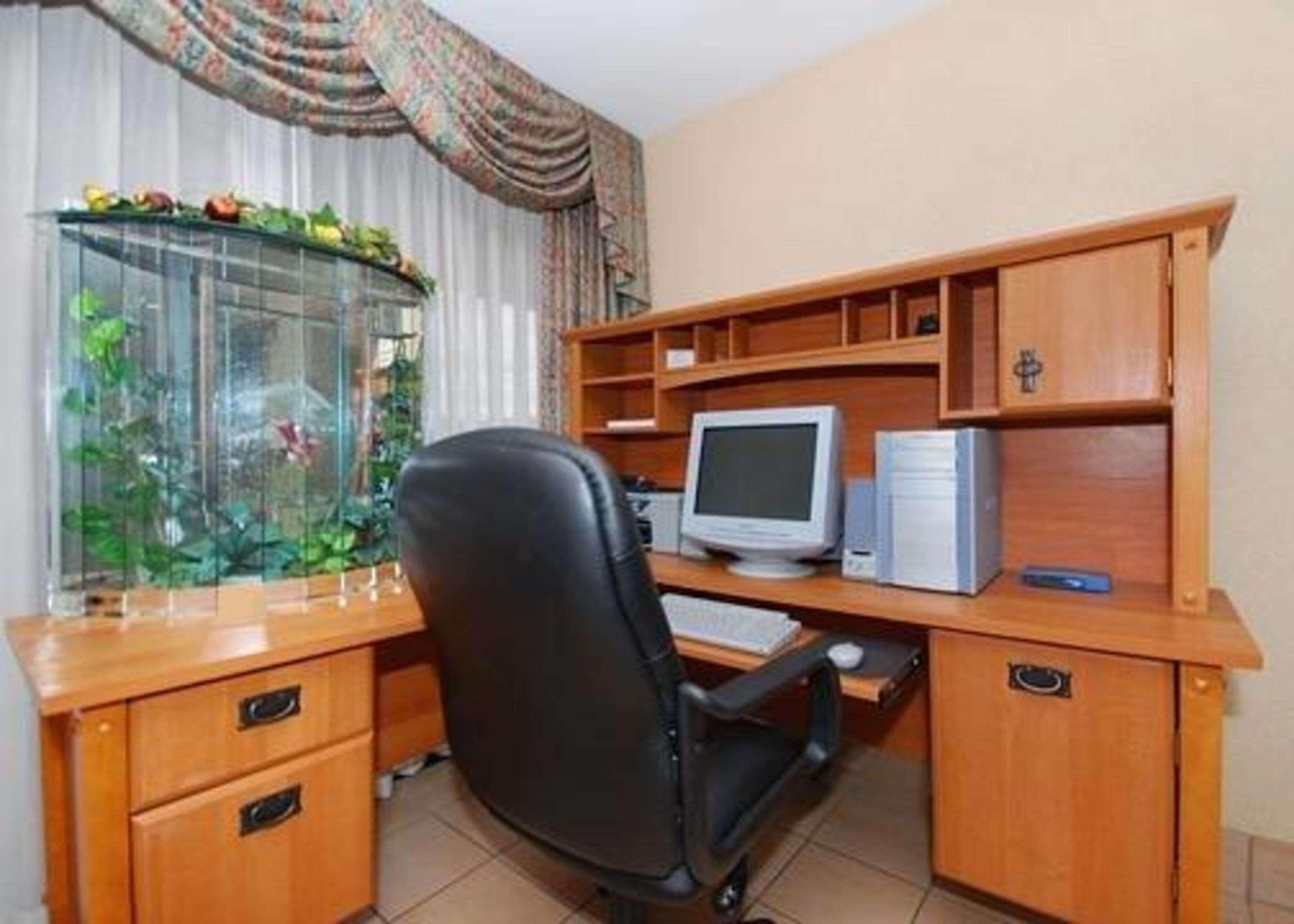 Quality Inn & Suites Дэнвилл Экстерьер фото